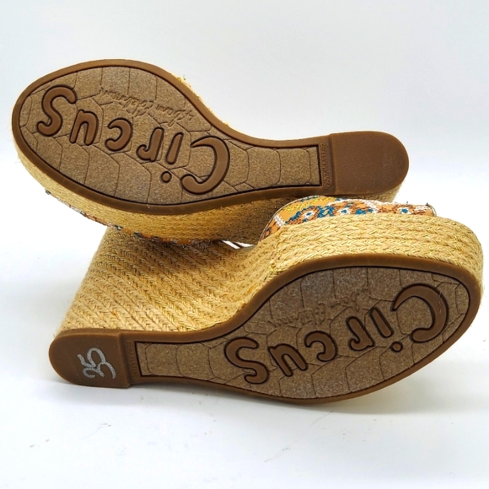 Circus By Sam Edelman Sutton Espadrilles - Picture 6 of 8